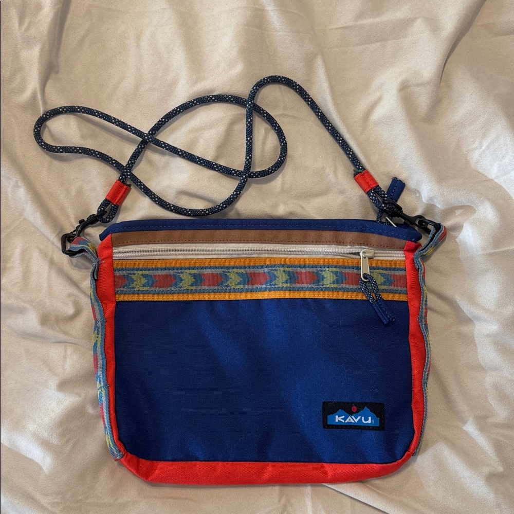 KAVU Kachemak Keeper Purse Blue and Orange